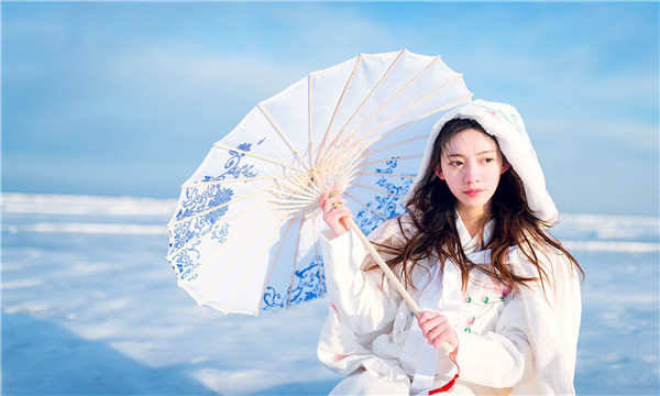 西藏试管代怀生子多少钱一个？助孕之路的费用分析与方案选择